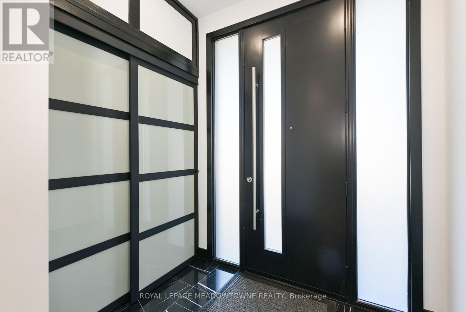 374 Highway 8, Hamilton, Ontario  L8G 1E8 - Photo 45 - X12992486