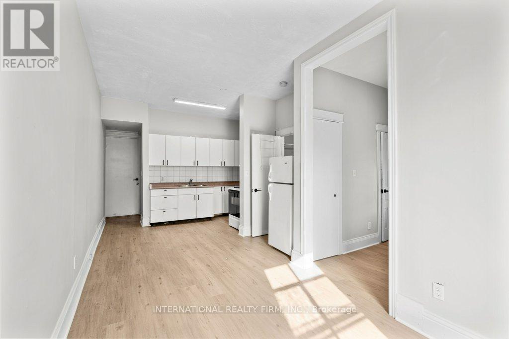 67 Ontario Avenue, Hamilton, Ontario  L8N 2X1 - Photo 6 - X12992502