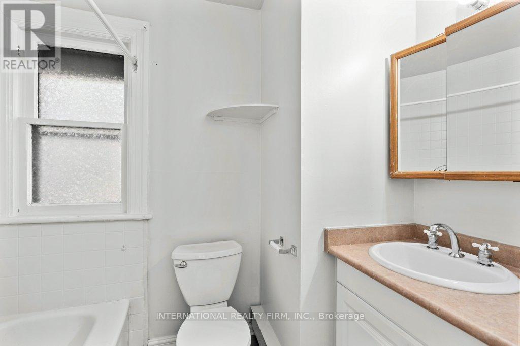 67 Ontario Avenue, Hamilton, Ontario  L8N 2X1 - Photo 7 - X12992502