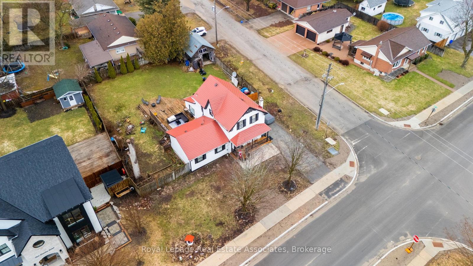4 Dundas Street E, Erin, Ontario  N0B 1T0 - Photo 34 - X12992504