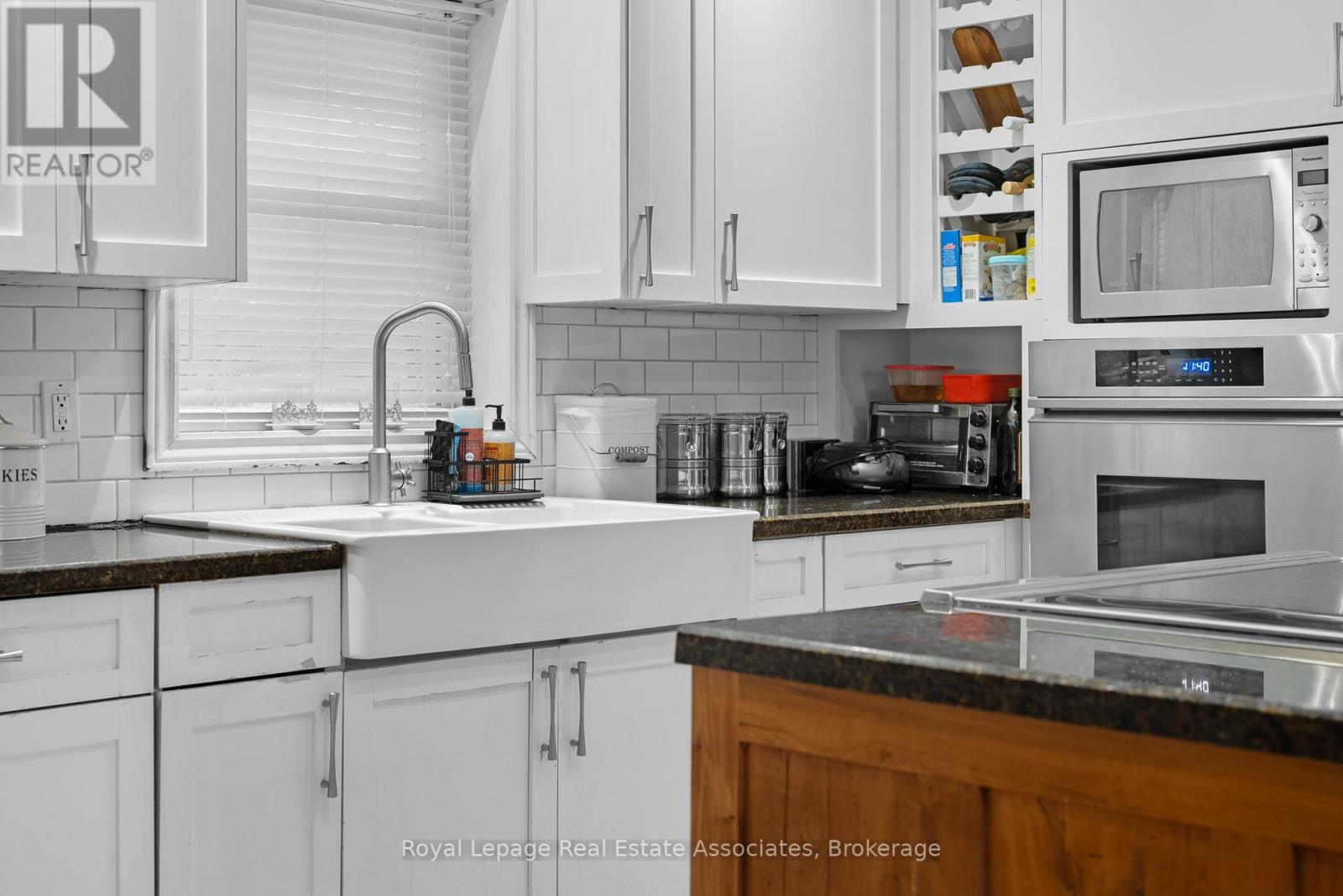 4 Dundas Street E, Erin, Ontario  N0B 1T0 - Photo 5 - X12992504