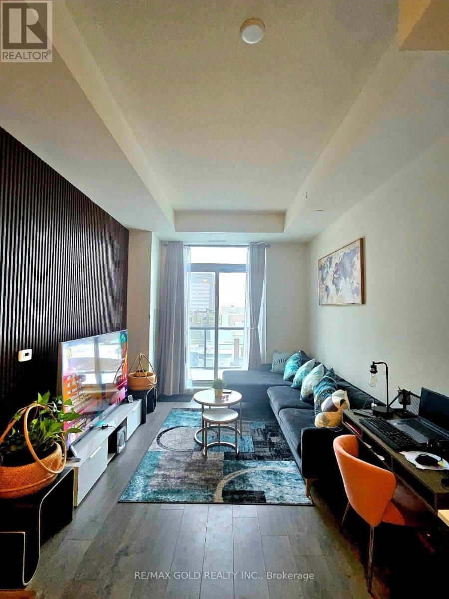 416 - 55 Duke Street, Kitchener, Ontario  N2H 0C9 - Photo 2 - X12992508