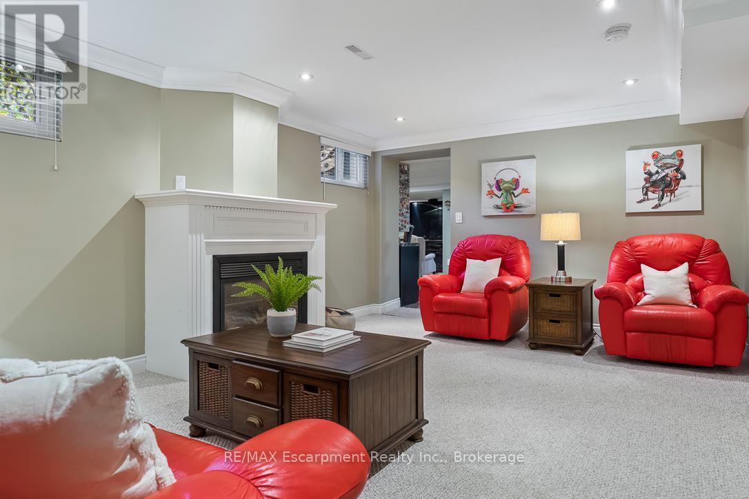 214 Maple Grove Drive, Oakville, Ontario  L6J 4V3 - Photo 29 - W12992552