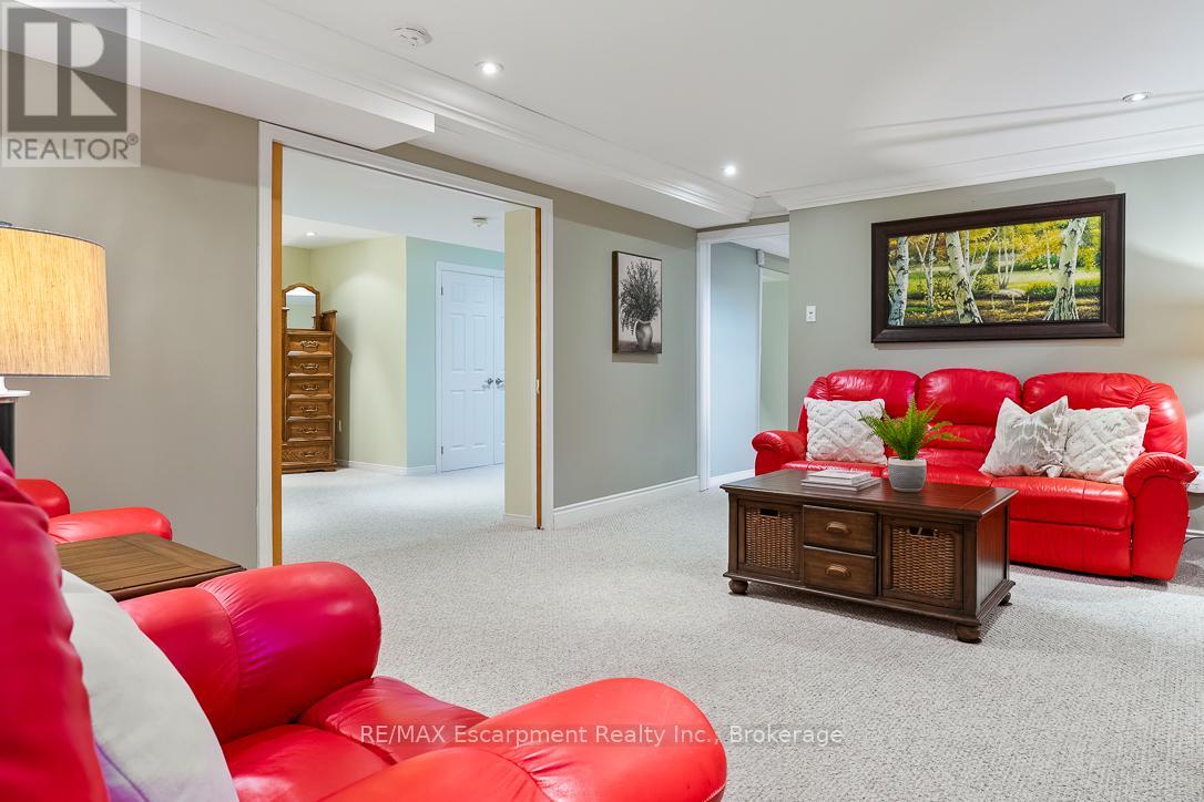 214 Maple Grove Drive, Oakville, Ontario  L6J 4V3 - Photo 31 - W12992552