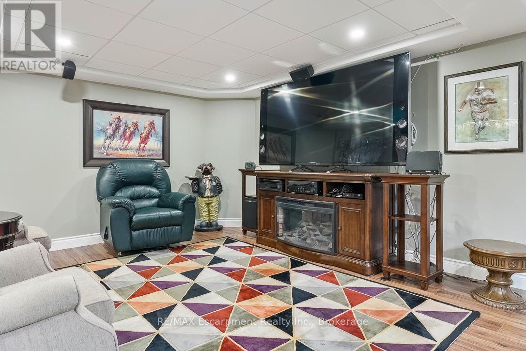 214 Maple Grove Drive, Oakville, Ontario  L6J 4V3 - Photo 34 - W12992552