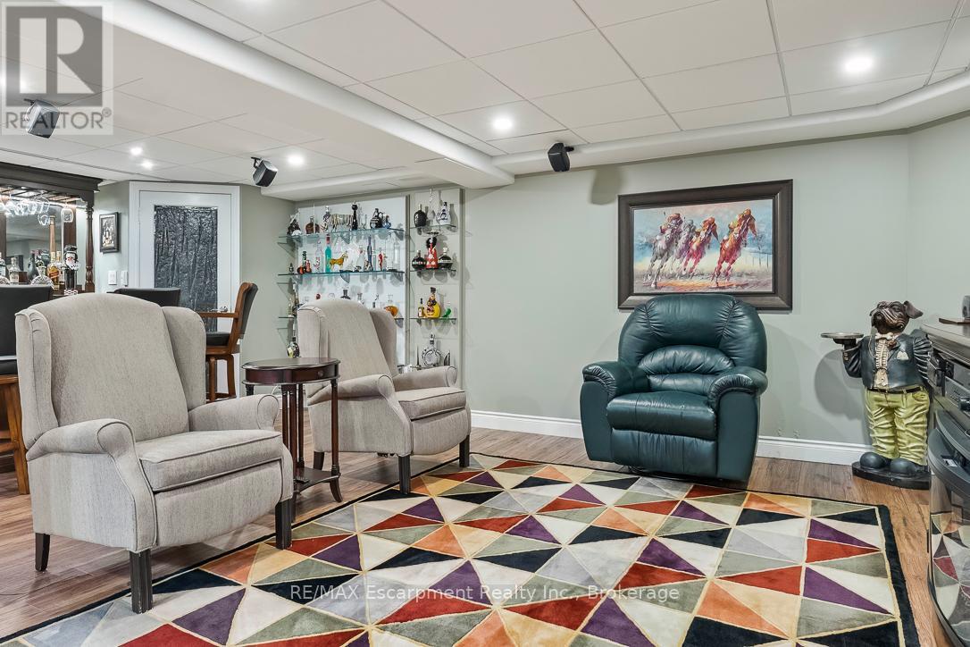 214 Maple Grove Drive, Oakville, Ontario  L6J 4V3 - Photo 35 - W12992552