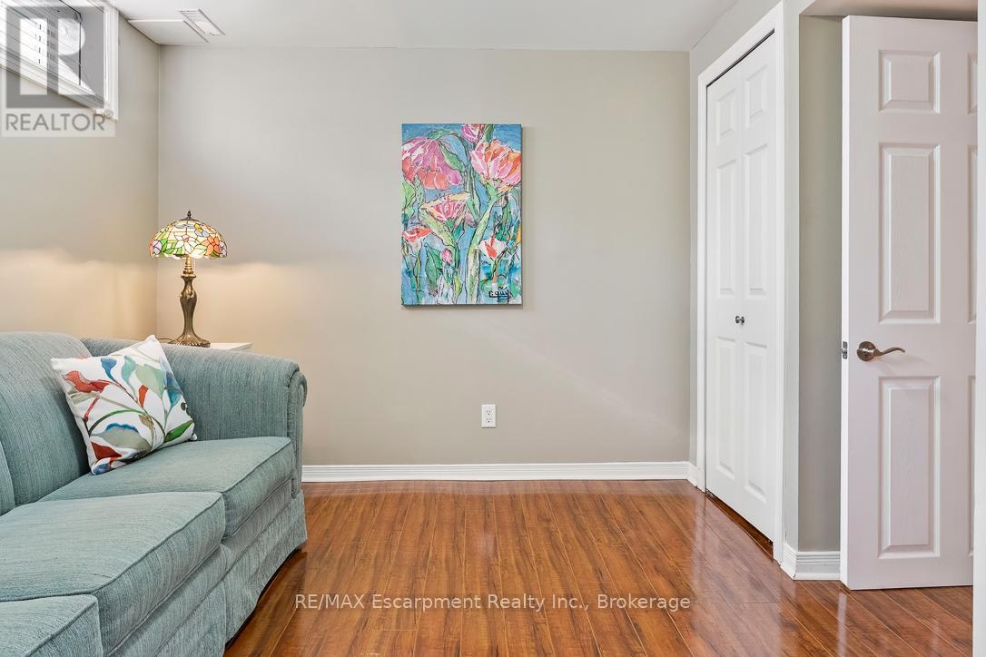 214 Maple Grove Drive, Oakville, Ontario  L6J 4V3 - Photo 40 - W12992552