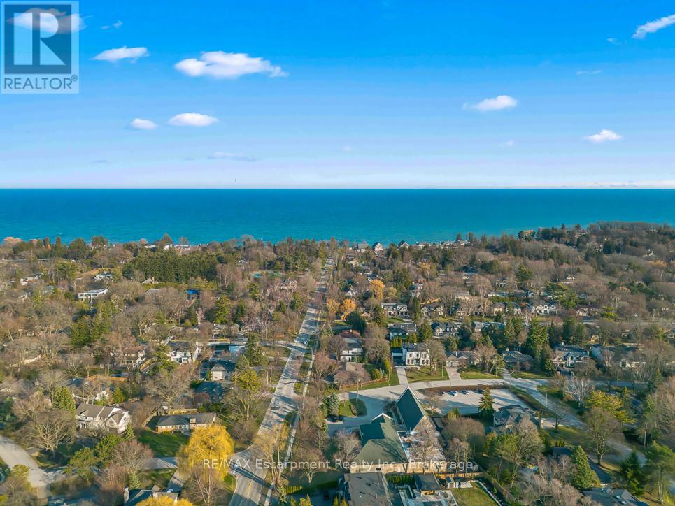 214 Maple Grove Drive, Oakville, Ontario  L6J 4V3 - Photo 49 - W12992552