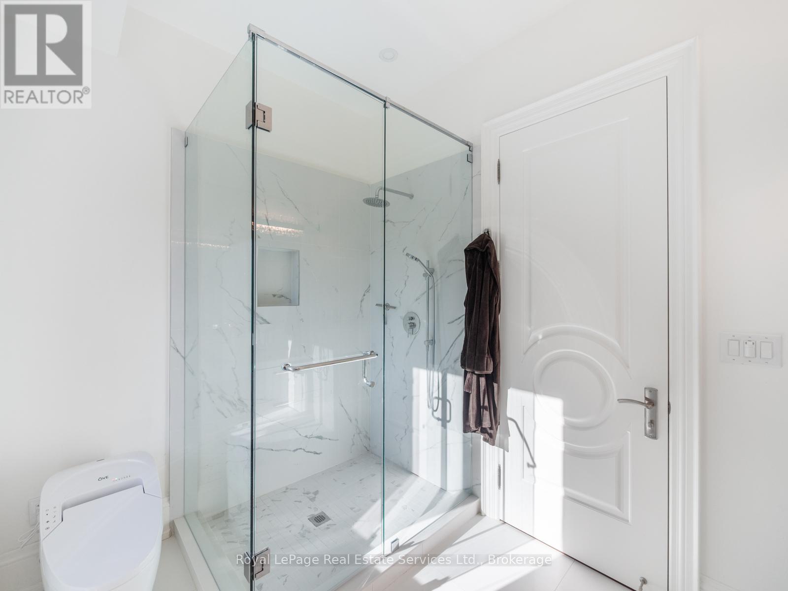 36 Anderson Street, Oakville, Ontario  L6K 1A5 - Photo 31 - W12992608