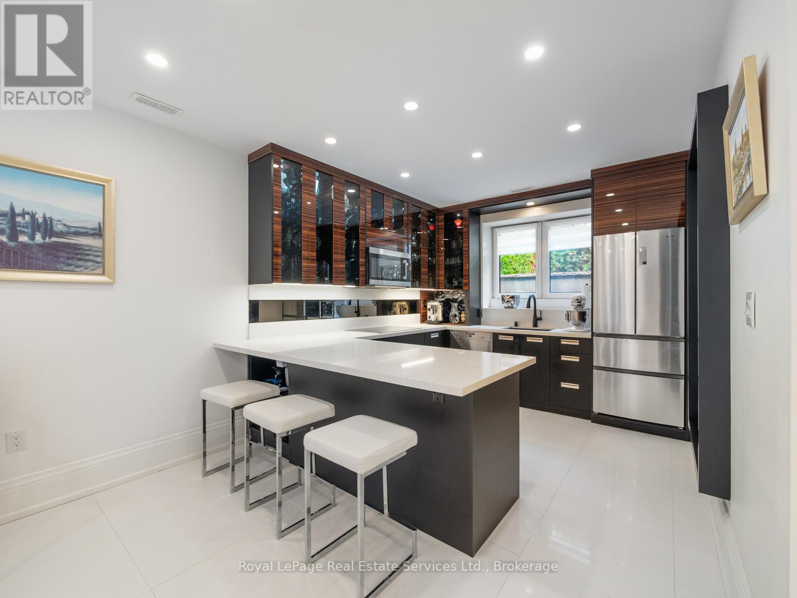 36 Anderson Street, Oakville, Ontario  L6K 1A5 - Photo 38 - W12992608