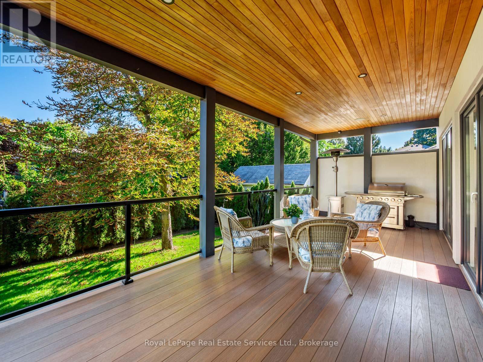 36 Anderson Street, Oakville, Ontario  L6K 1A5 - Photo 44 - W12992608