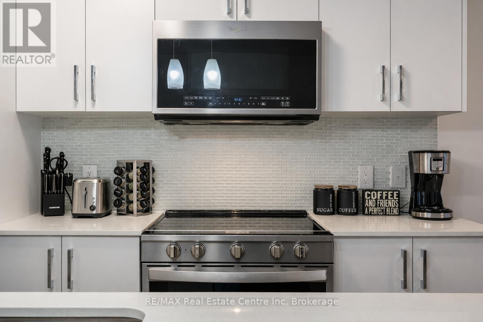 501 - 479 Charlton Avenue E, Hamilton, Ontario  L8N 0B4 - Photo 5 - X12992588