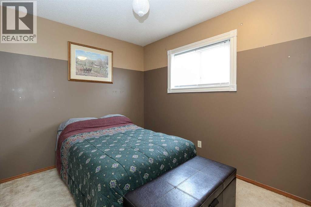 56 Elder Street, Red Deer, Alberta  T4R 2C6 - Photo 19 - A2300175