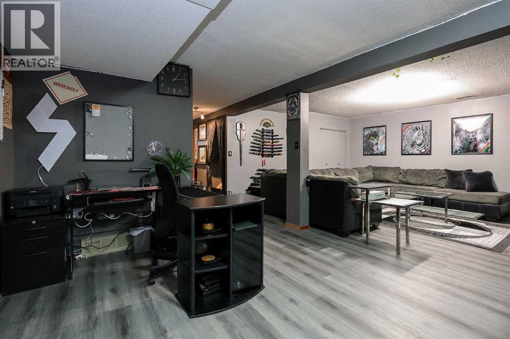 56 Elder Street, Red Deer, Alberta  T4R 2C6 - Photo 27 - A2300175