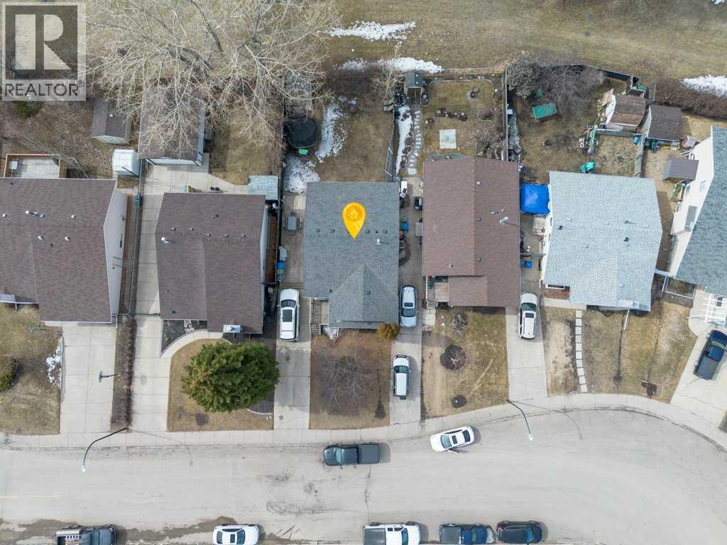 10 Chappel Drive, Red Deer, Alberta  T4P 2R8 - Photo 27 - A2301137