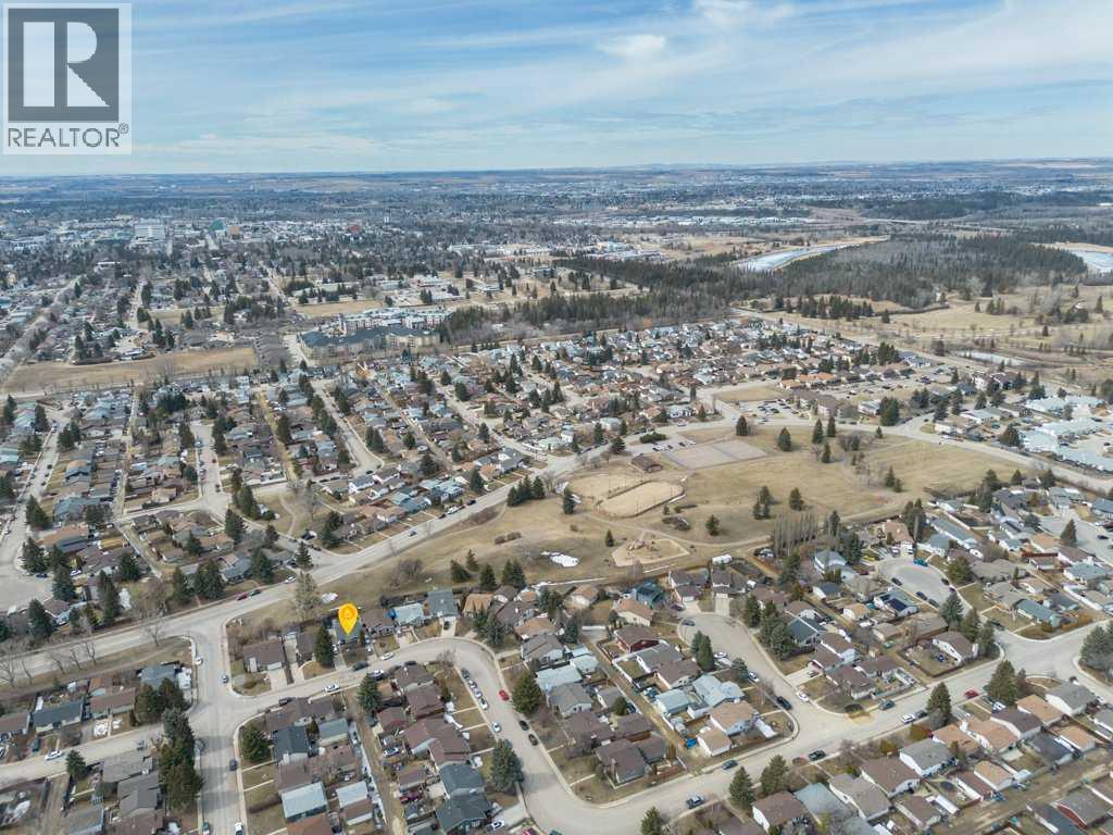 10 Chappel Drive, Red Deer, Alberta  T4P 2R8 - Photo 29 - A2301137