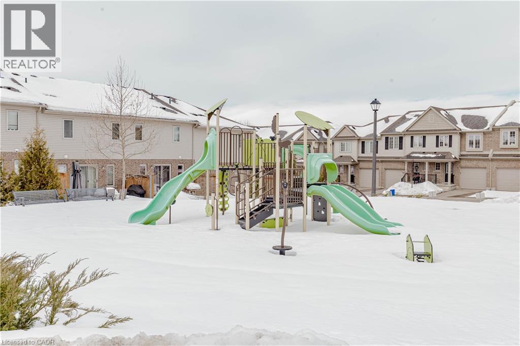 50 Pinnacle Drive Unit# 55, Kitchener, Ontario  N2P 0H8 - Photo 33 - 40820315