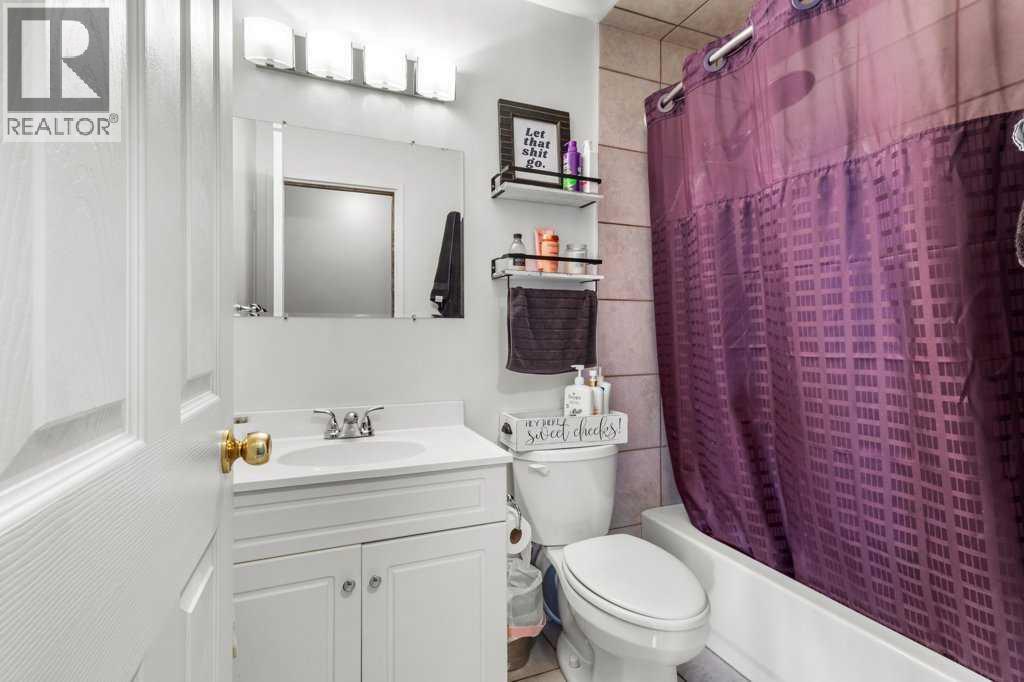 10 Chappel Drive, Red Deer, Alberta  T4P 2R8 - Photo 17 - A2301137