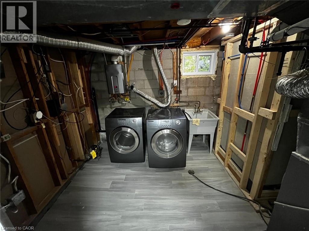 3140 Michael Crescent Unit# B, Burlington, Ontario  L7M 1V4 - Photo 14 - 40819979