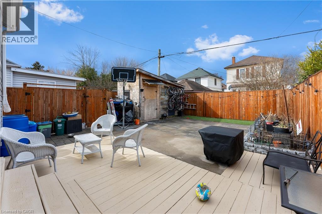 33 Richmond Avenue, St. Catharines, Ontario  L2R 3W6 - Photo 38 - 40814093