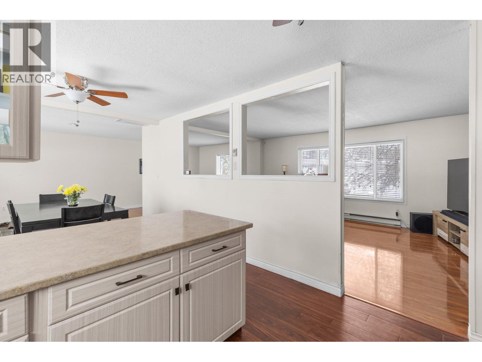 2001 Gallagher Road, Kelowna, British Columbia  V1P 1G8 - Photo 8 - 10379881