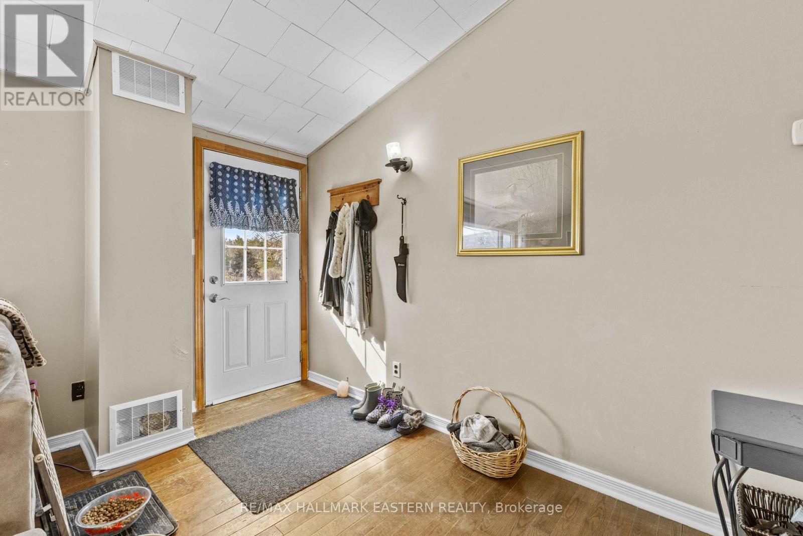 700 Golf Course Road, Douro-Dummer, Ontario  K0L 2H0 - Photo 14 - X12992550