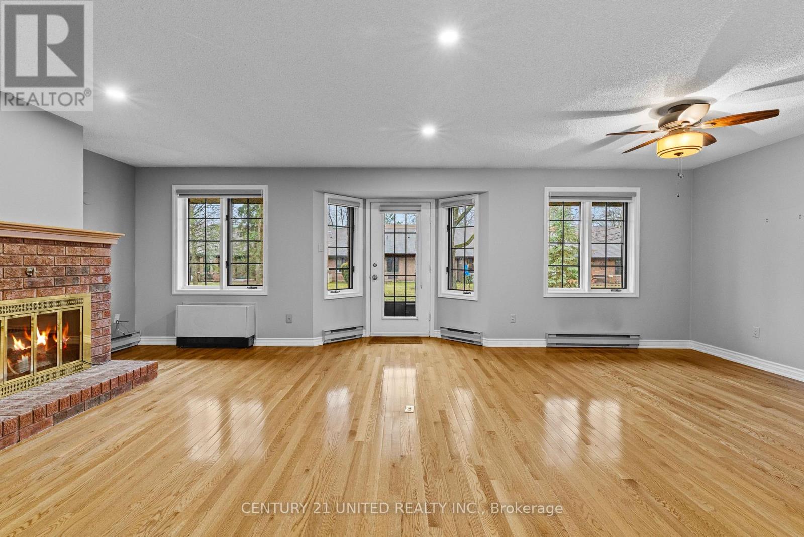 3 - 660 Whitaker Street, Peterborough, Ontario K9H 7L5 - Photo 11 - X12992660