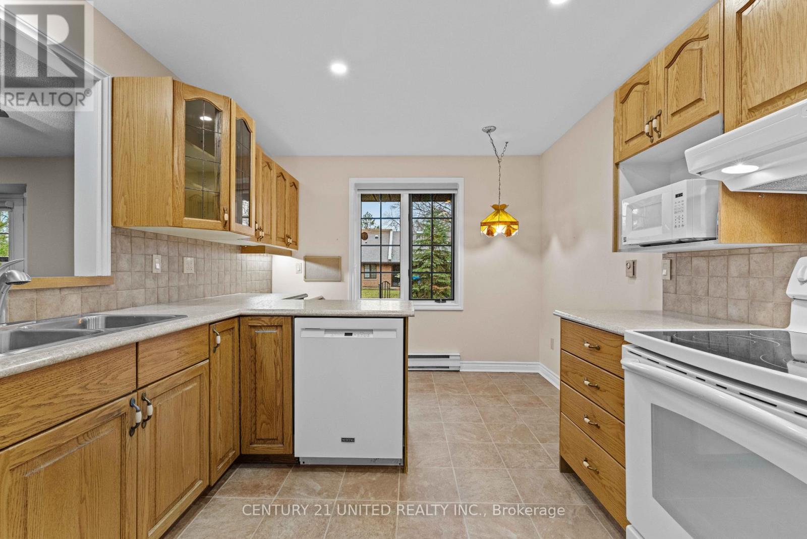 3 - 660 Whitaker Street, Peterborough, Ontario K9H 7L5 - Photo 25 - X12992660