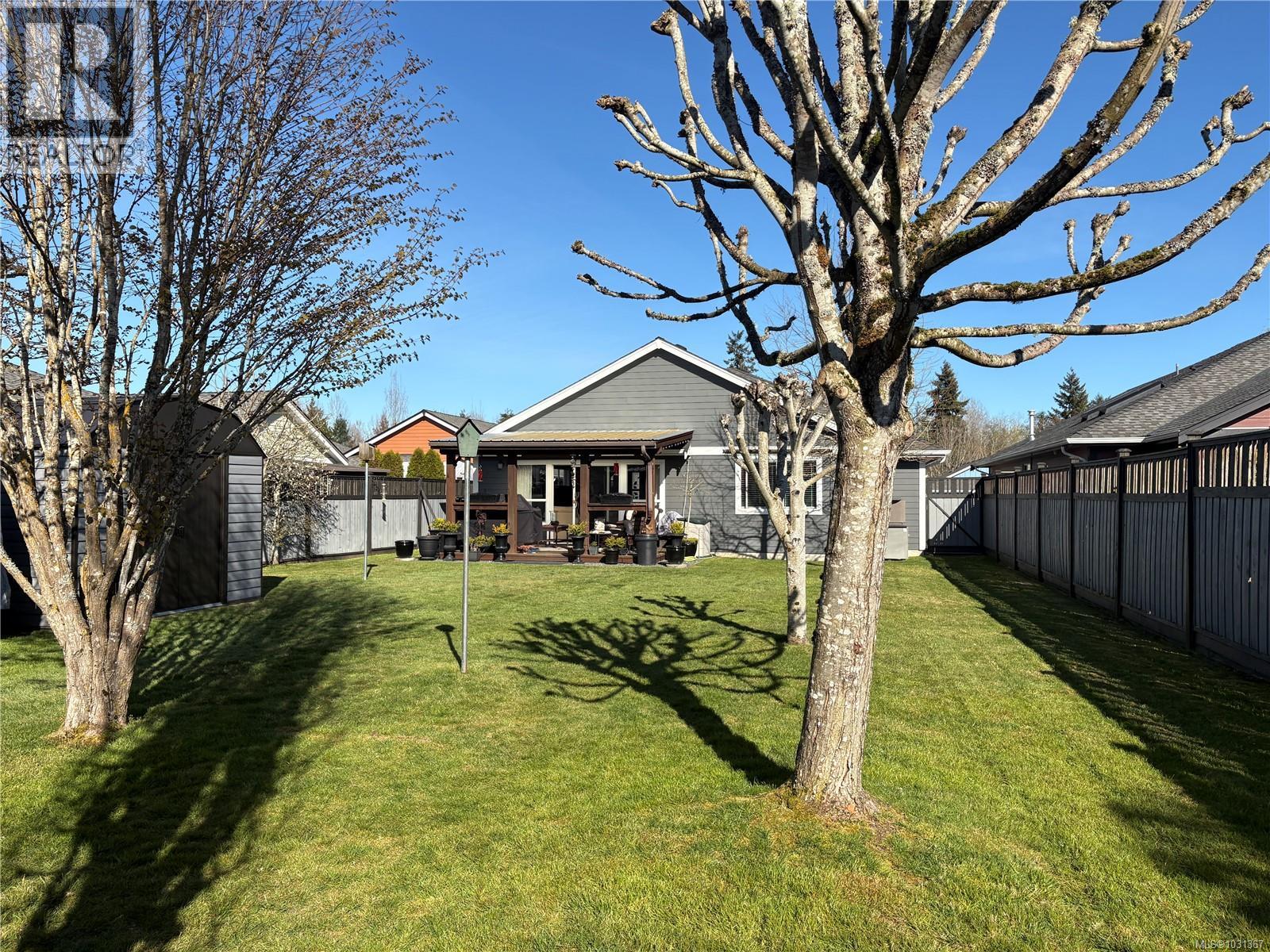 425 Day Pl, Parksville, British Columbia  V9P 1Z6 - Photo 36 - 1031367