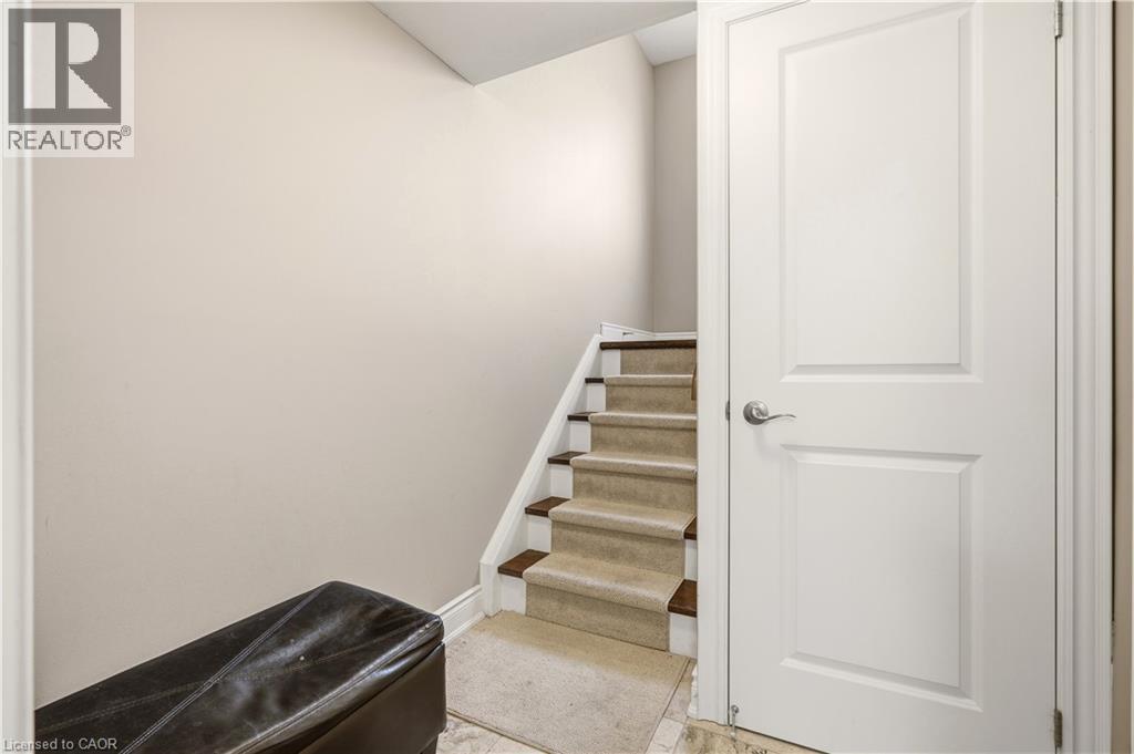 1528 Westminster Place, Burlington, Ontario  L7P 2B5 - Photo 19 - 40815697