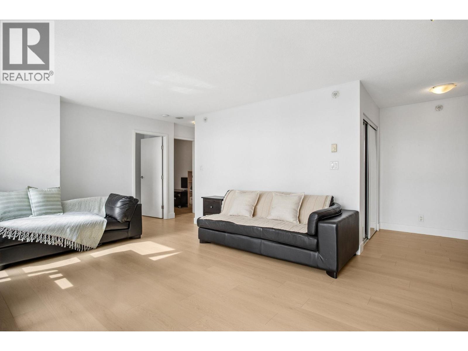 2209 602 Citadel Parade, Vancouver, British Columbia V6B 1X2 - Photo 8 - R3107299