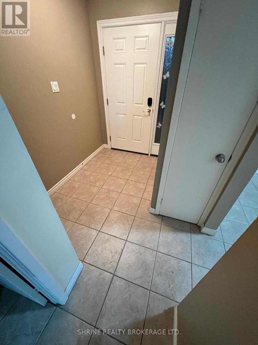 122 - 690 Little Grey Street, London East, Ontario  N5Z 4M9 - Photo 2 - X12992584