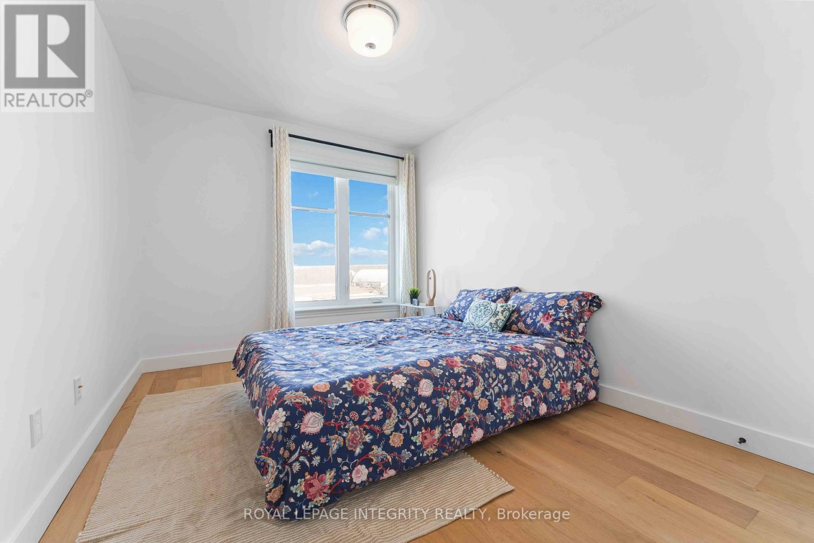 502 Labrador Crescent, Ottawa, Ontario K1T 0R4 - Photo 16 - X12992568