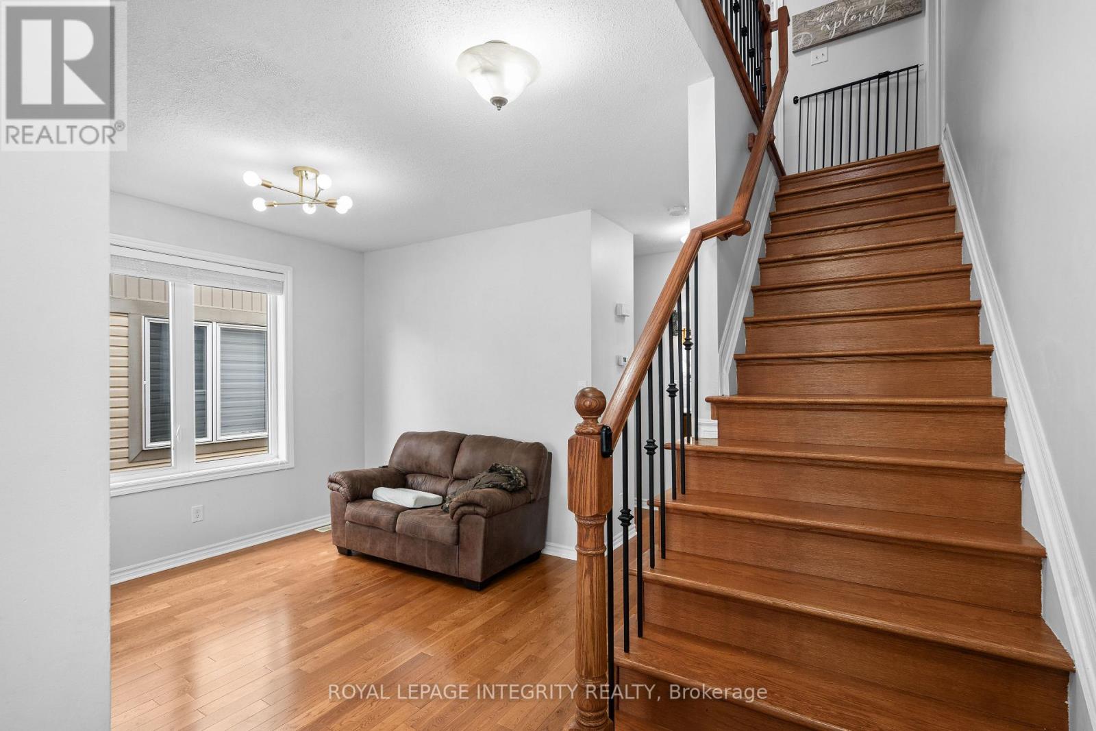 102 Sonesta Circle, Ottawa, Ontario K2S 0G6 - Photo 10 - X12992668
