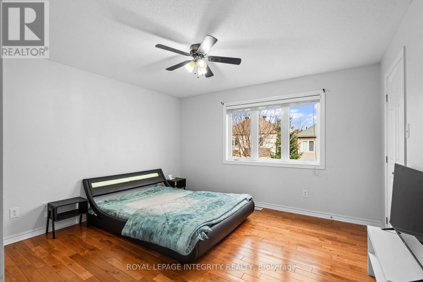 102 Sonesta Circle, Ottawa, Ontario K2S 0G6 - Photo 12 - X12992668