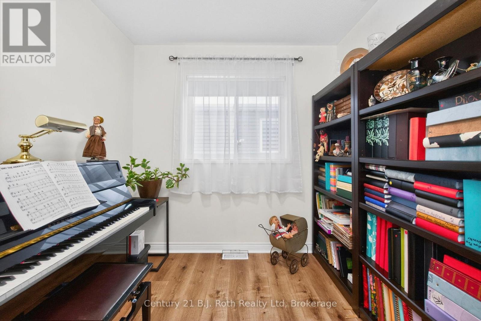 77 Georgia's Walk, Tay, Ontario  L0K 2A0 - Photo 22 - S12635172