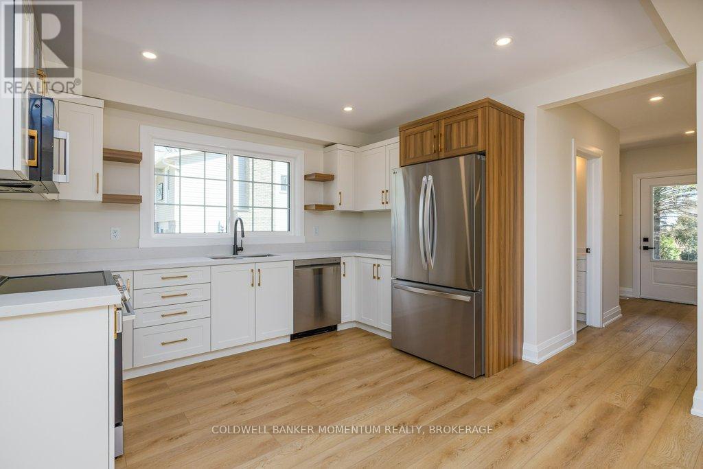 1105 Haist Street, Pelham, Ontario  L0S 1E2 - Photo 13 - X12992542