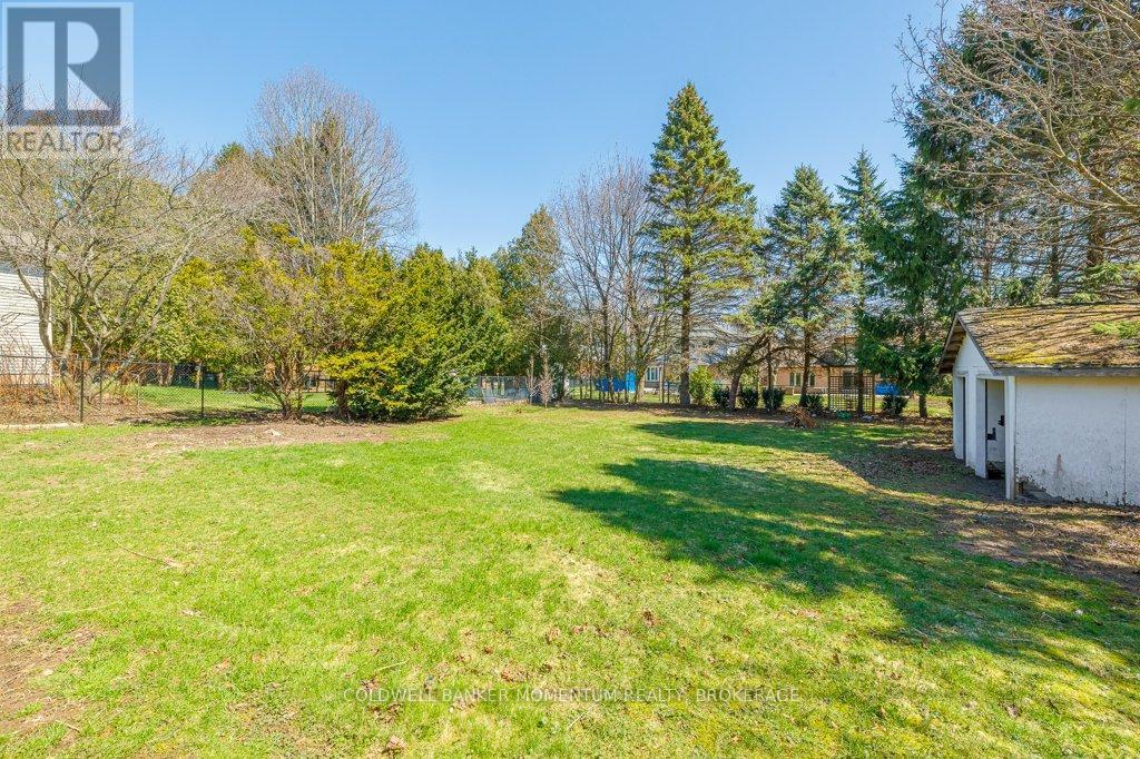 1105 Haist Street, Pelham, Ontario  L0S 1E2 - Photo 30 - X12992542