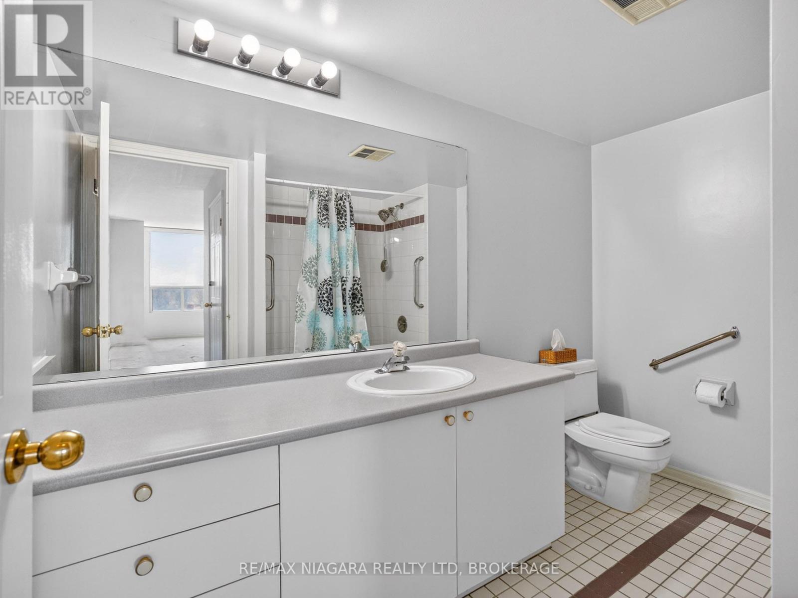 701 - 5100 Dorchester Road, Niagara Falls, Ontario  L2E 7H4 - Photo 24 - X12992582