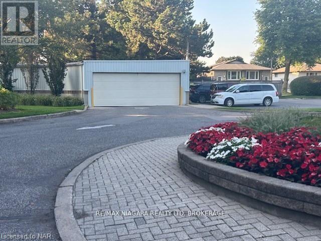 701 - 5100 Dorchester Road, Niagara Falls, Ontario  L2E 7H4 - Photo 3 - X12992582