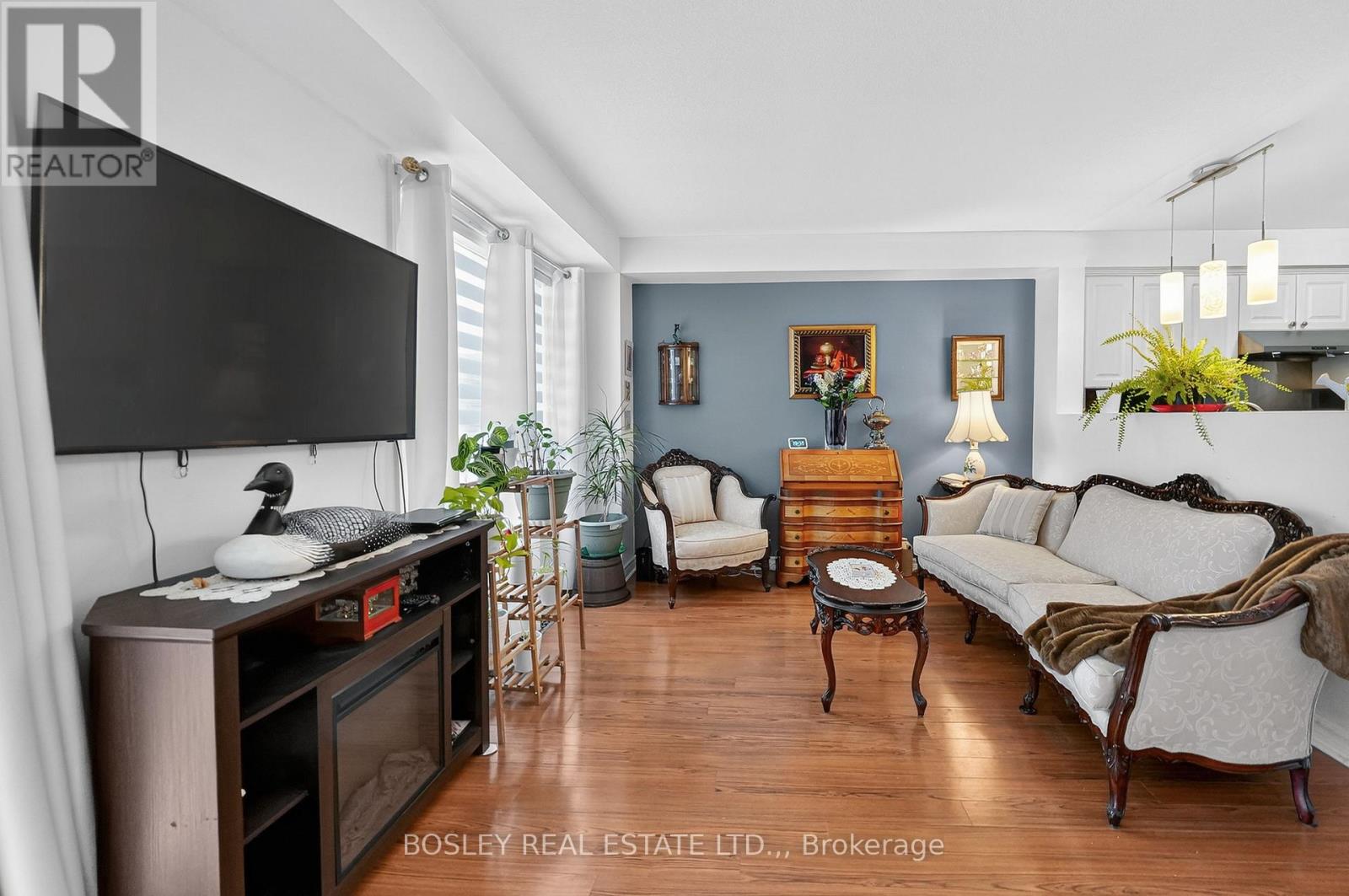 10 - 6263 Valley Way, Niagara Falls, Ontario  L2E 0A1 - Photo 12 - X12992592