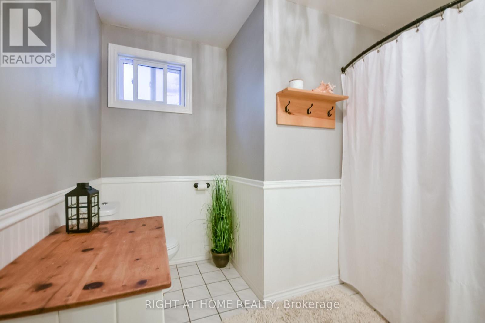 261 Crawford Street, Barrie, Ontario  L4N 6P5 - Photo 28 - S12832700