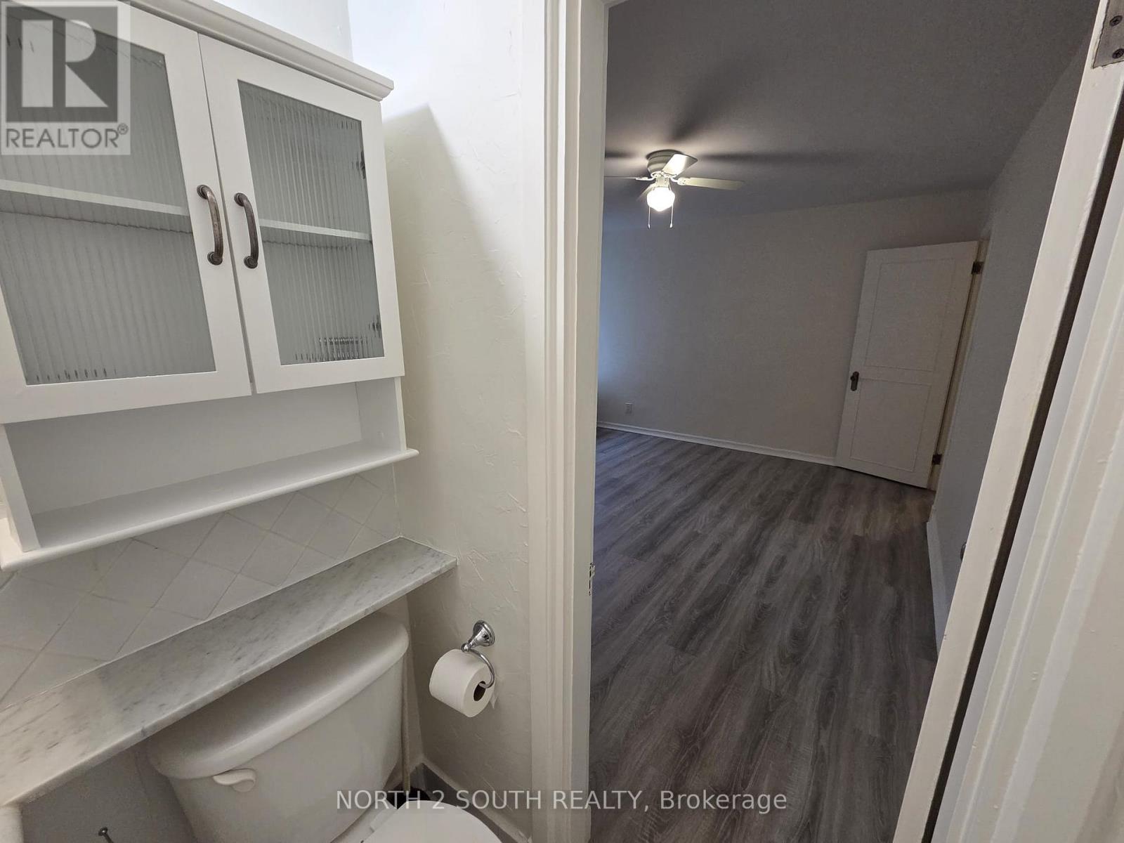 210 - 707 Eglinton Avenue W, Toronto, Ontario M5N 1C8 - Photo 28 - C12992372