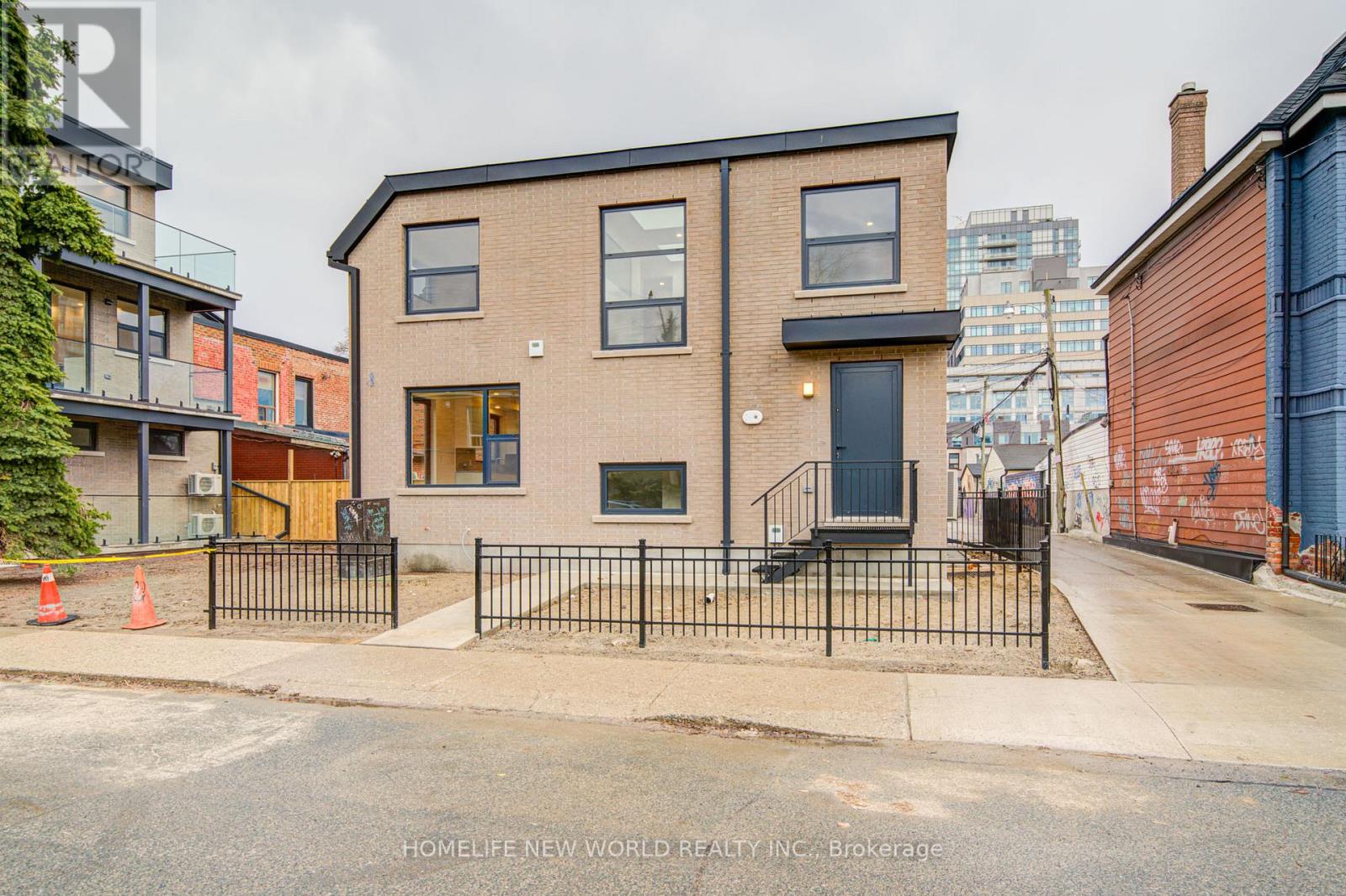UNIT 6 - 78 GLADSTONE AVENUE, Toronto, Ontario