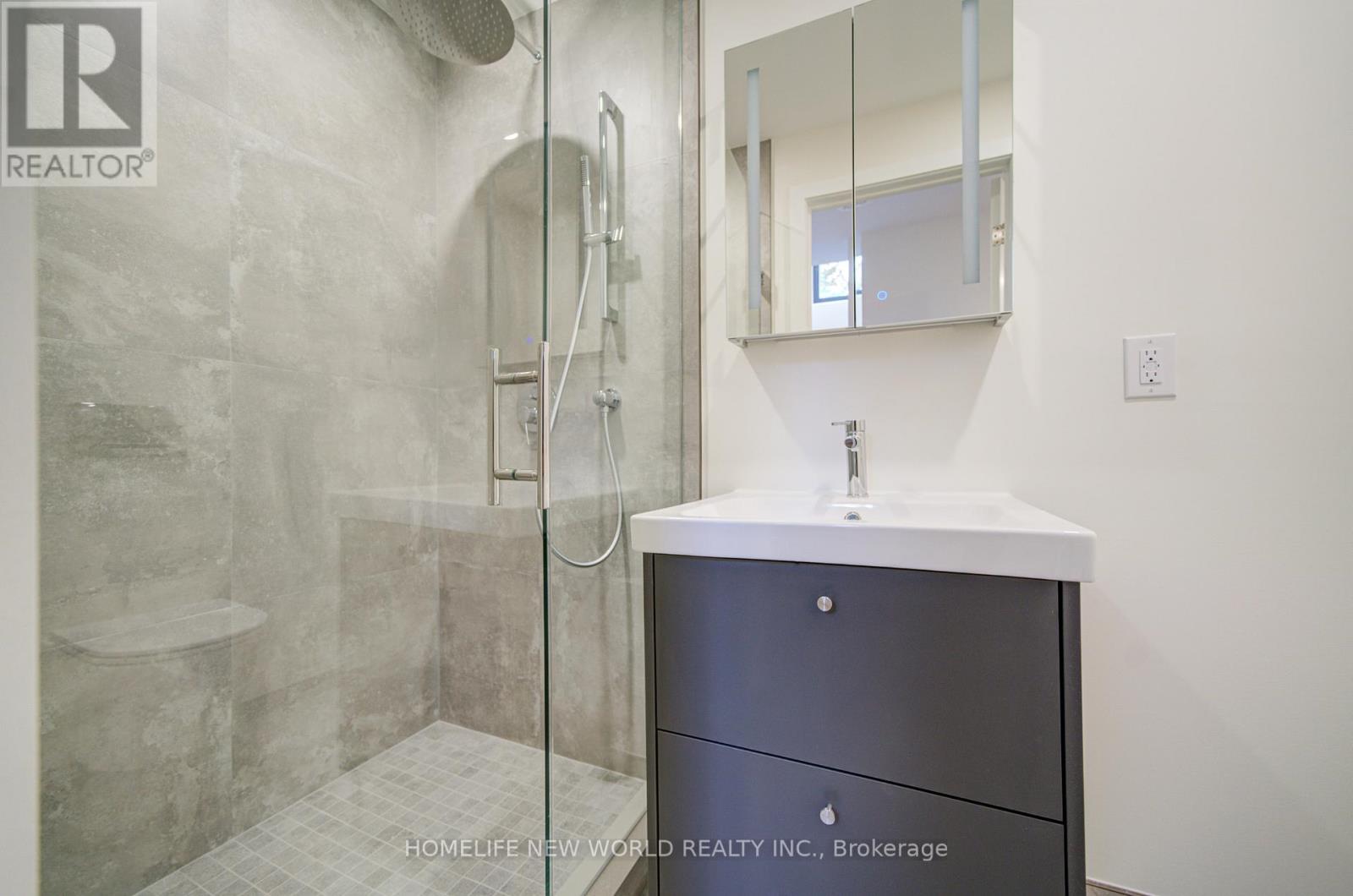 Unit 6 - 78 Gladstone Avenue, Toronto, Ontario  M6J 3K8 - Photo 37 - C12992558