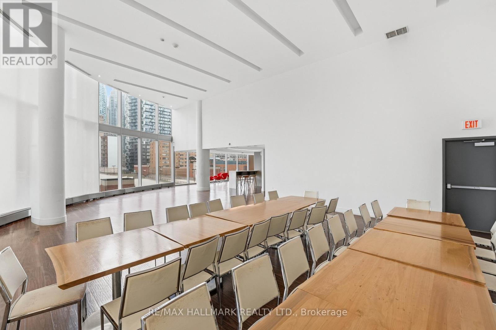 915 - 1 Market Street, Toronto, Ontario  M5E 0A2 - Photo 27 - C12992628