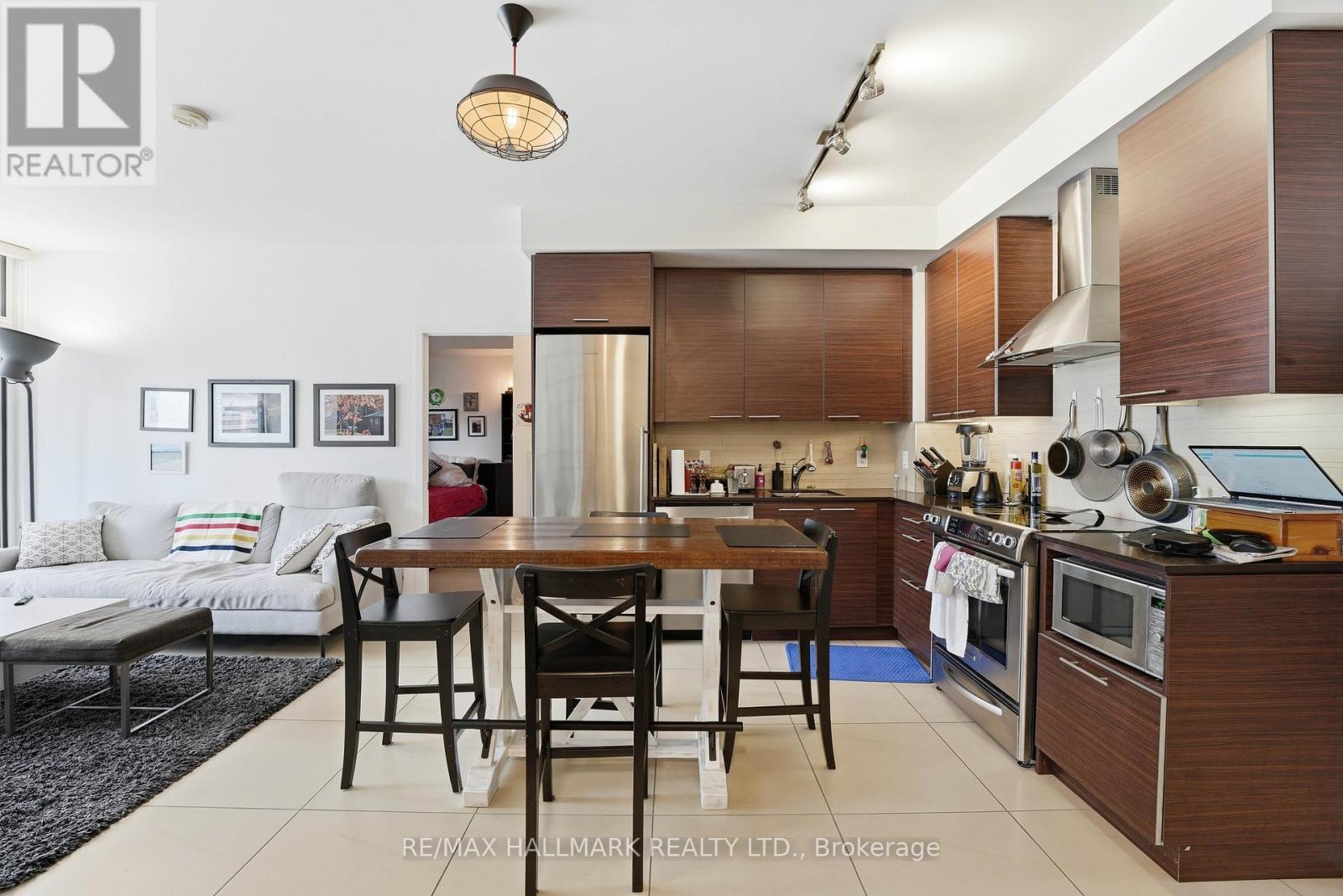 915 - 1 Market Street, Toronto, Ontario  M5E 0A2 - Photo 6 - C12992628