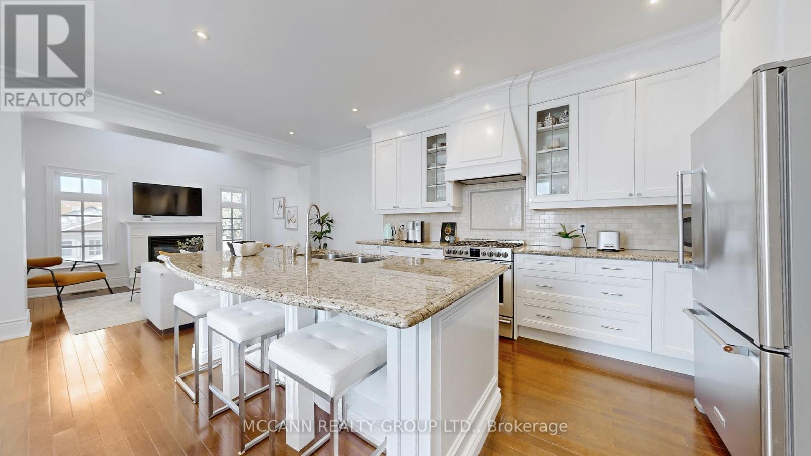 90 Haddington Avenue, Toronto, Ontario  M5M 2P3 - Photo 13 - C12992680