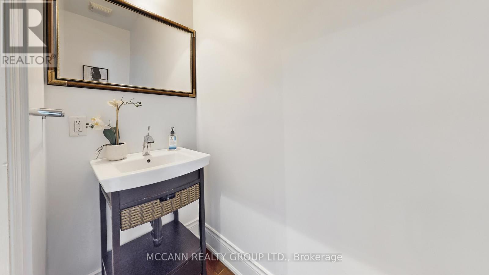 90 Haddington Avenue, Toronto, Ontario  M5M 2P3 - Photo 15 - C12992680