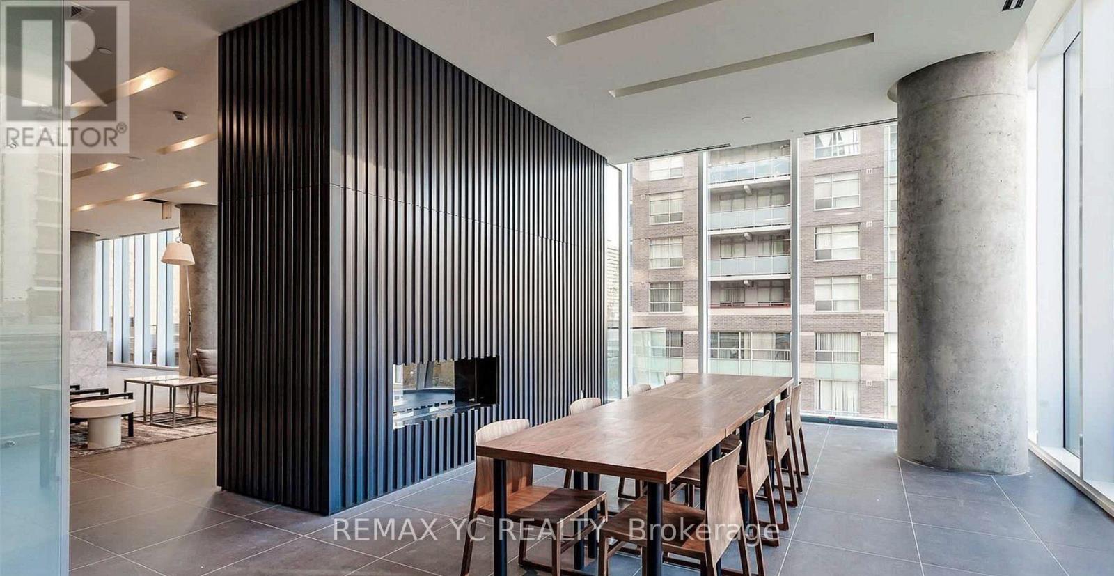 2102 - 15 Grenville Street, Toronto, Ontario  M4Y 1B9 - Photo 14 - C12992736